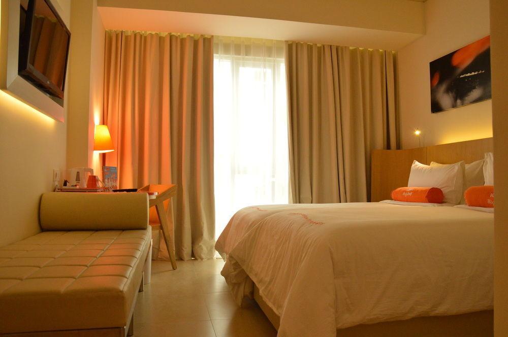 Harris Hotel Raya Kuta Lombok Dış mekan fotoğraf