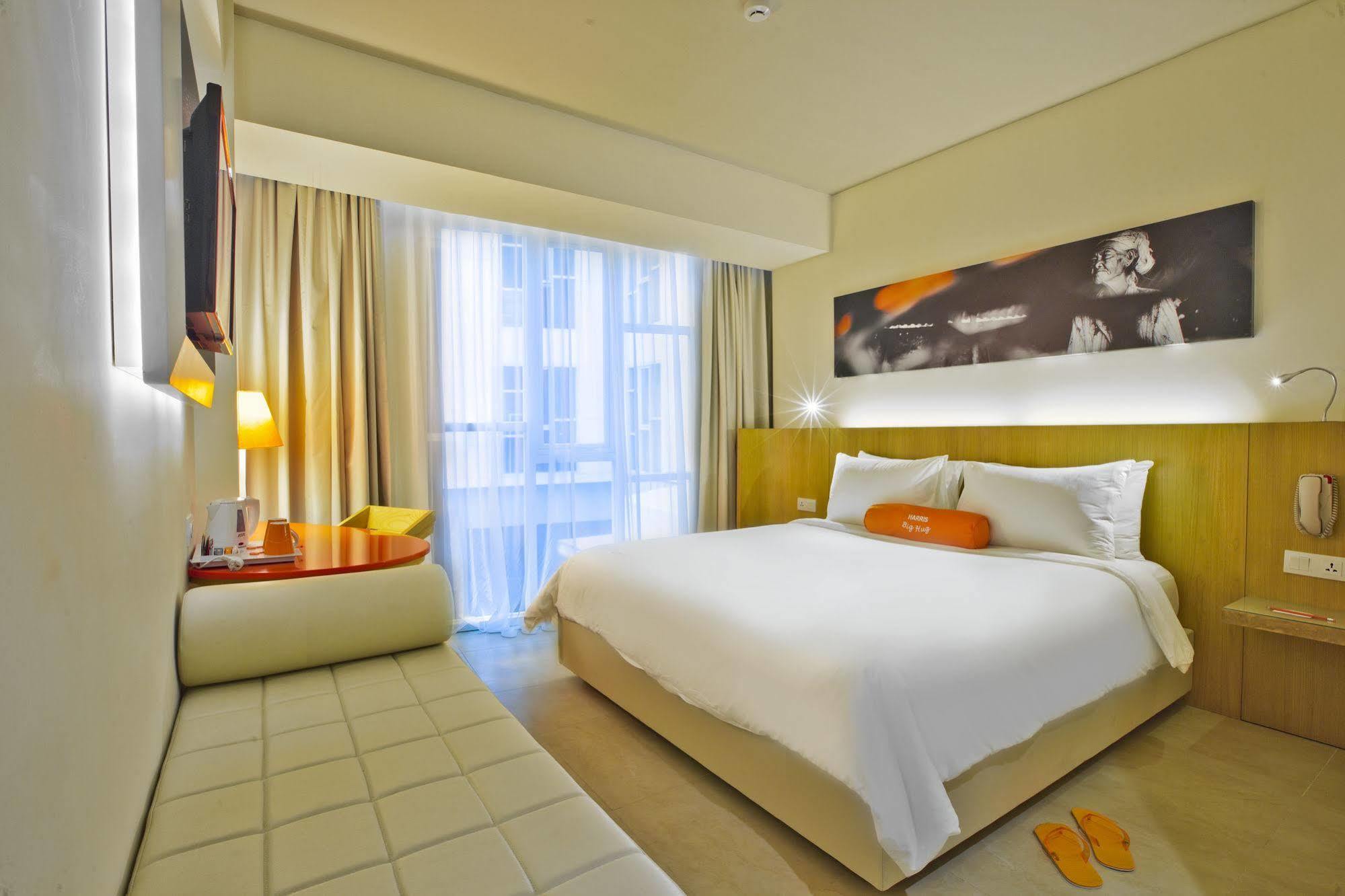Harris Hotel Raya Kuta Lombok Dış mekan fotoğraf